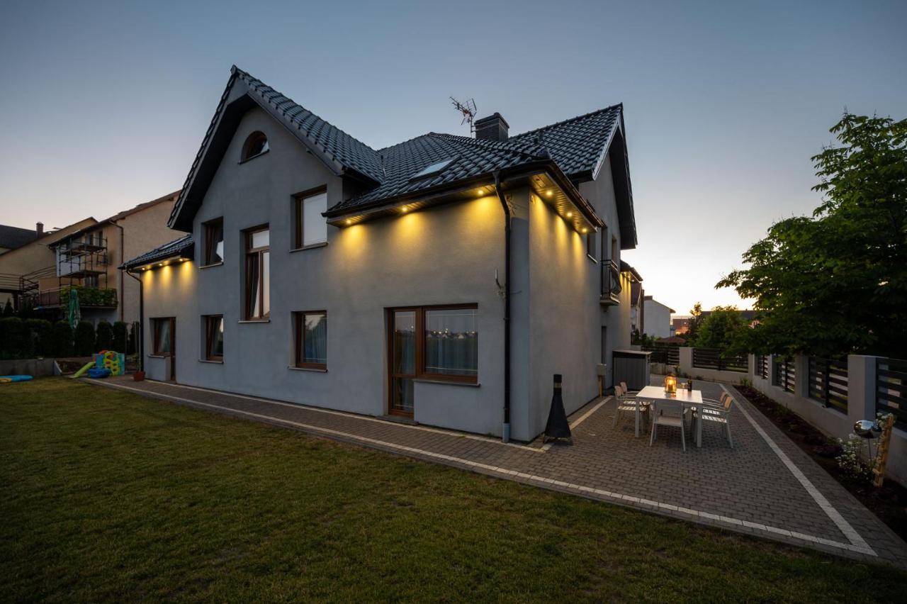 Seaesta Darlowo - Komfortowe Pokoje I Apartamenty Exterior photo